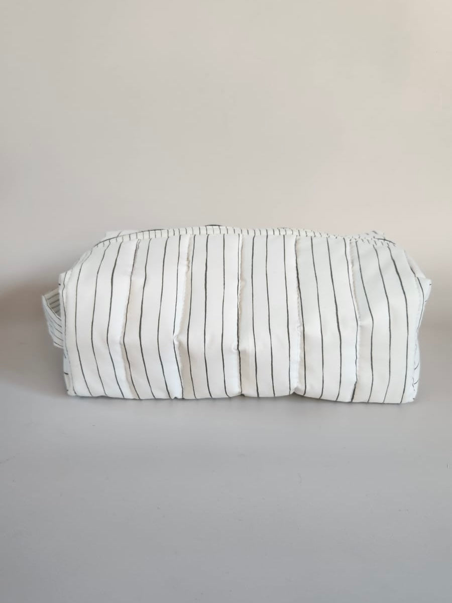 ESTUCHE-COSMETIQUERO NEGRO ANCHO