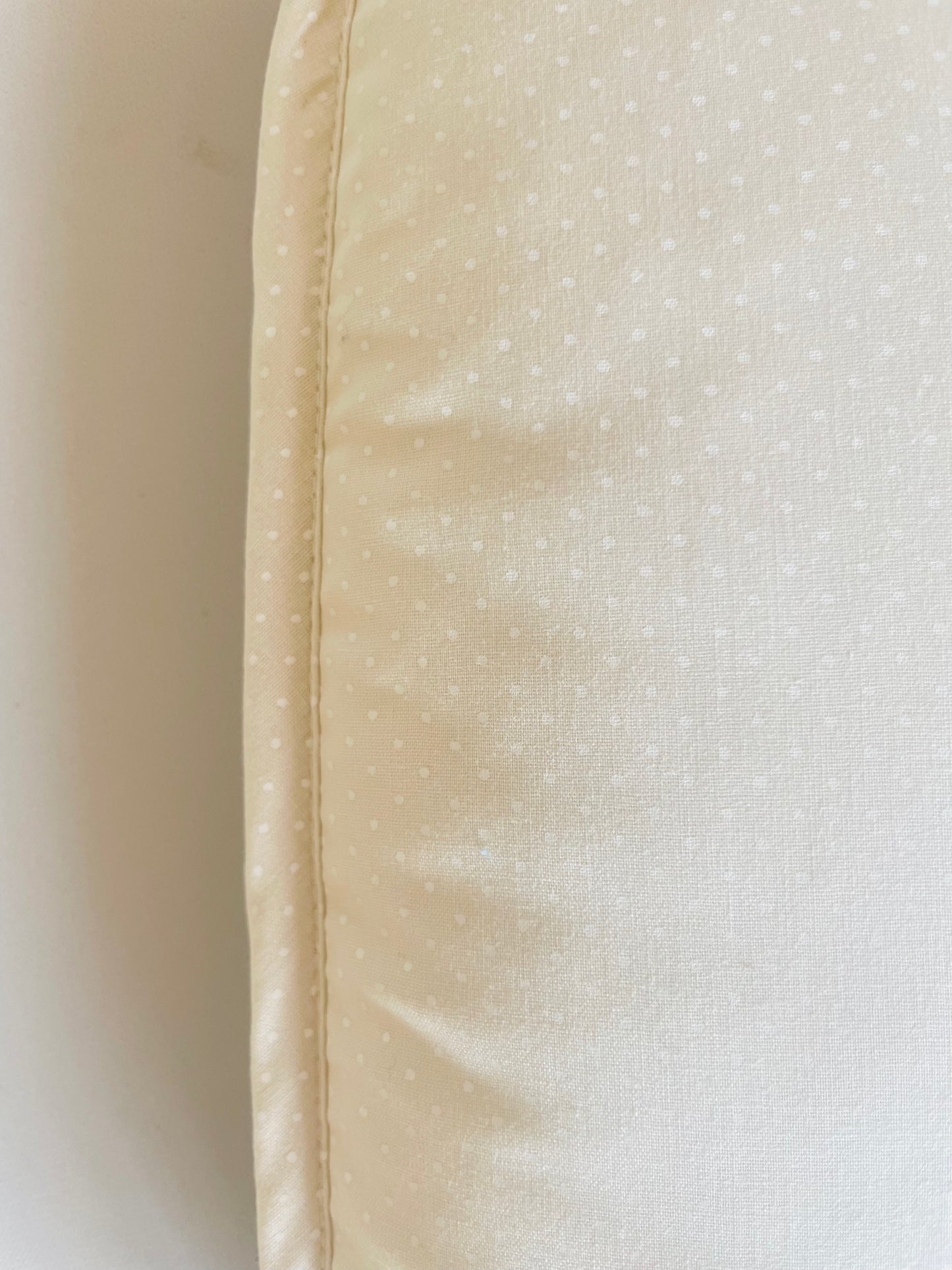 FUNDA GUATERO PUNTITOS BEIGE