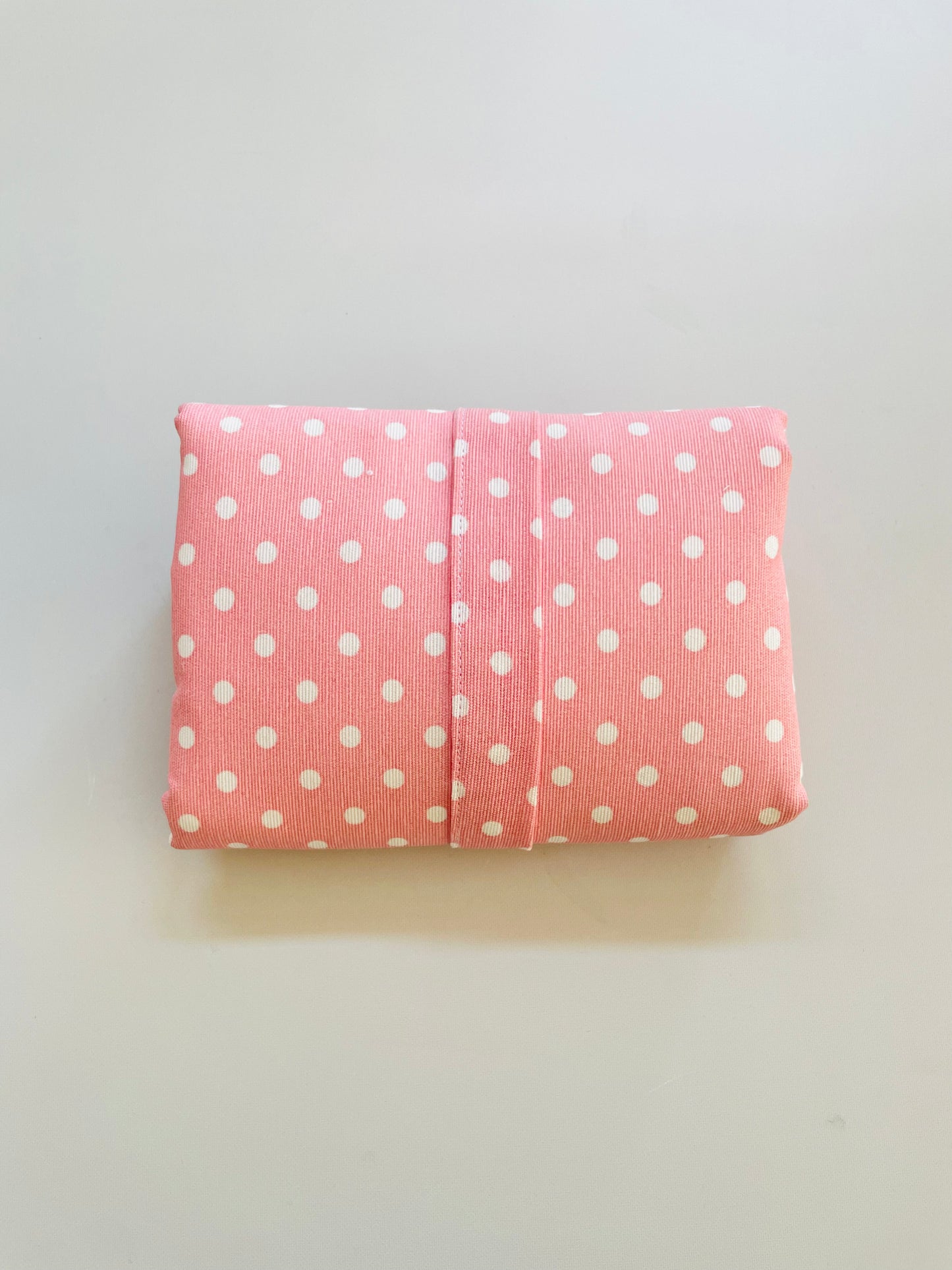 MUDADOR PORTÁTIL PUNTOS ROSA