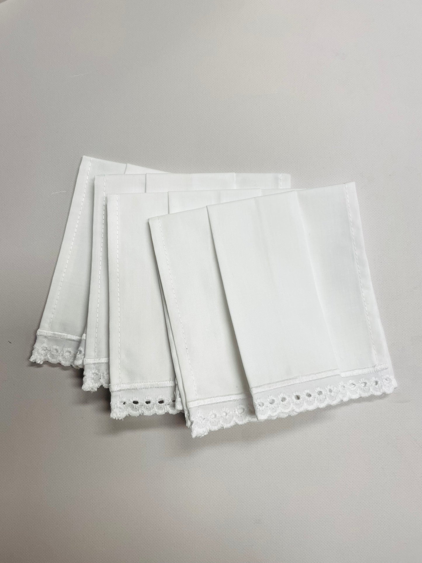 SERVILLETAS CÓCTEL CIRCULOS