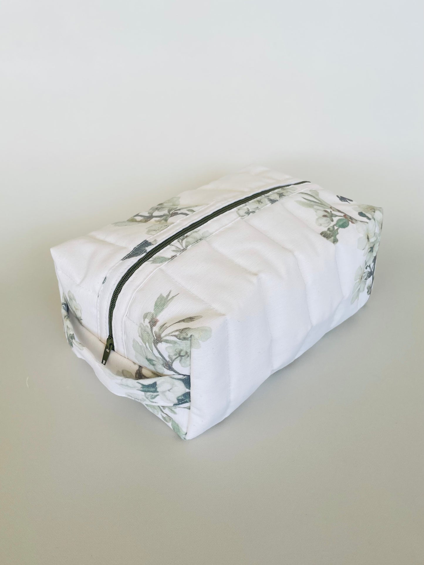 ESTUCHE-COSMETIQUERO CIRUELO