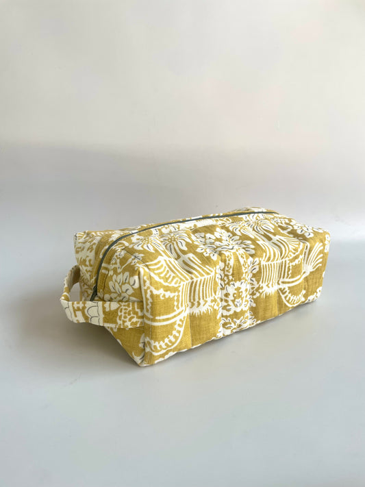 ESTUCHE-COSMETIQUERO MOSTAZA