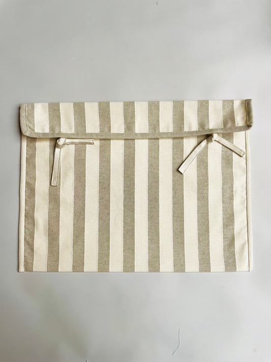 PORTA ROPA INTERIOR RAYAS BEIGE