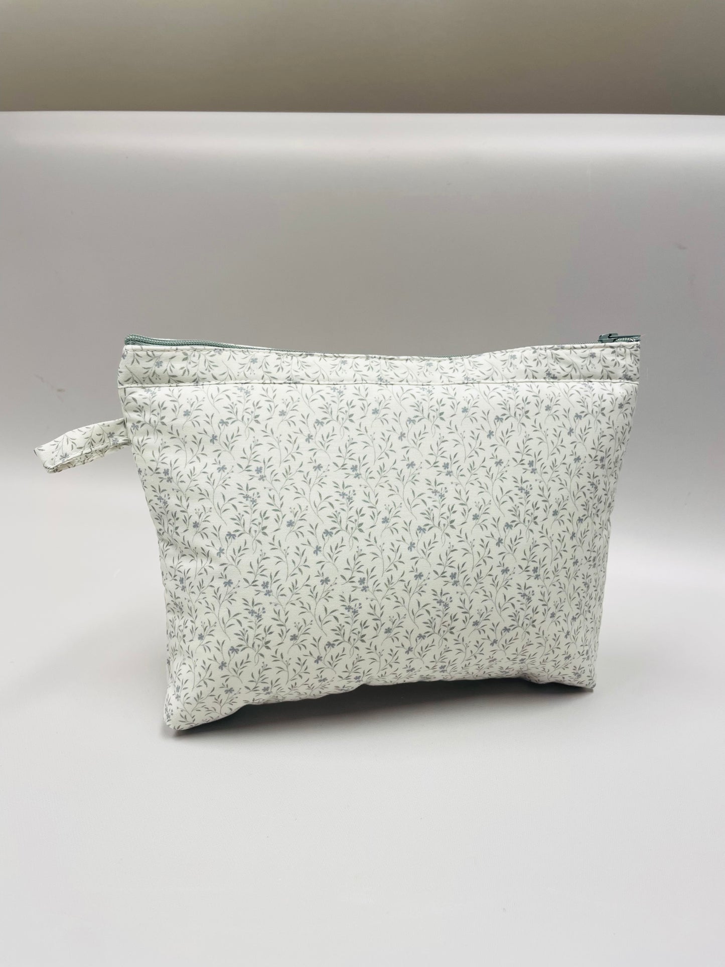 ESTUCHE-COSMETIQUERO FLOR ANA
