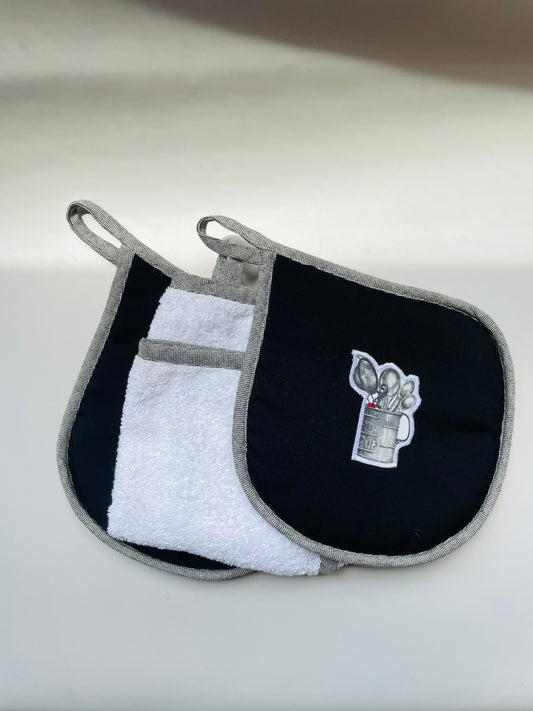 SET PAÑO DE COCINA CON TOMA OLLAS META