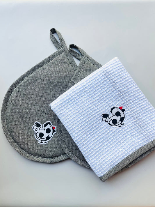 SET PAÑO DE COCINA CON TOMA OLLAS GALLINA GRIS