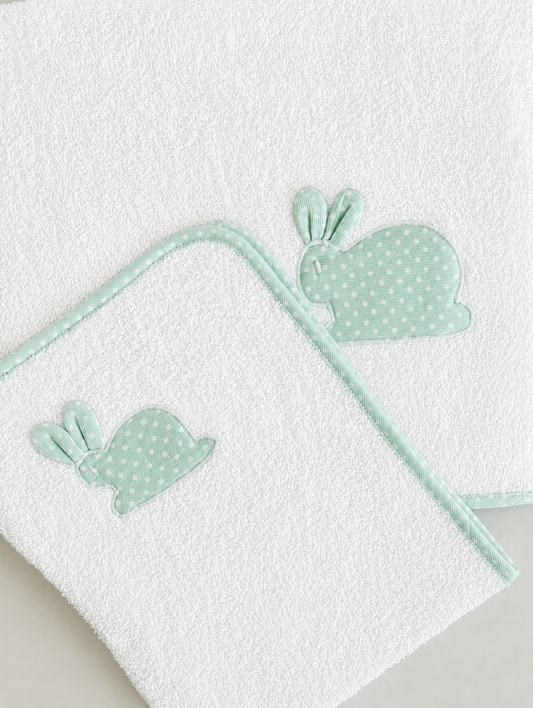 CONJUNTO CAPUCHA + TOALLA PUNTOS AGUA