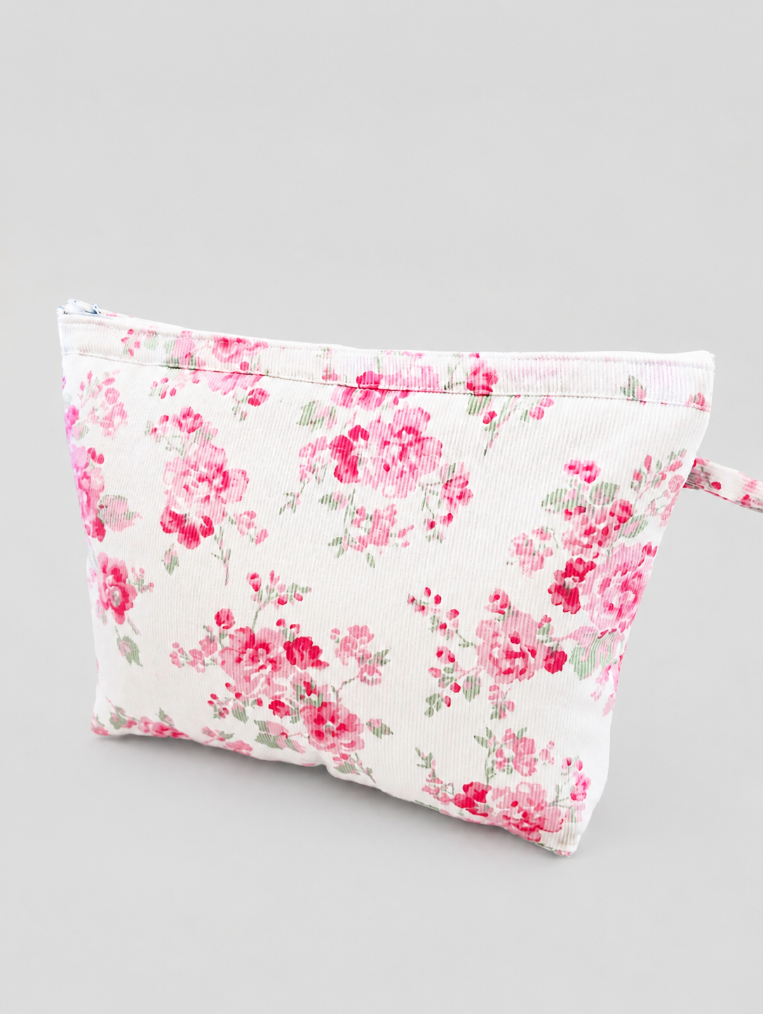 ESTUCHE-COSMETIQUERO OLI