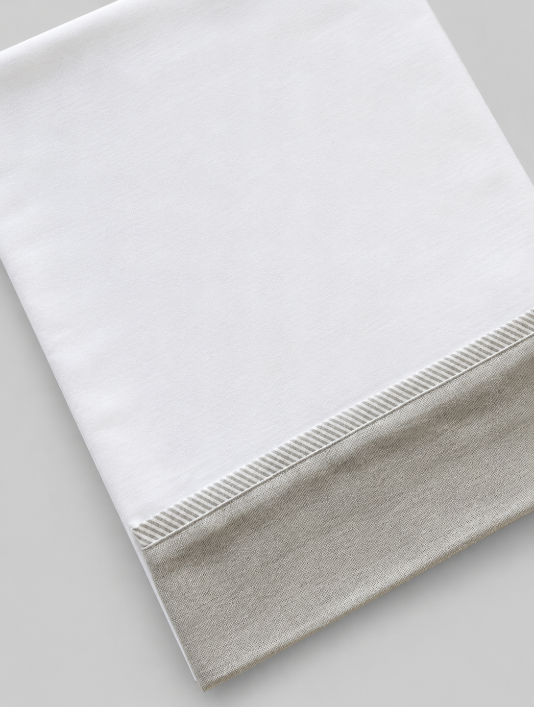 FUNDA ALMOHADA GRIS RAYAS